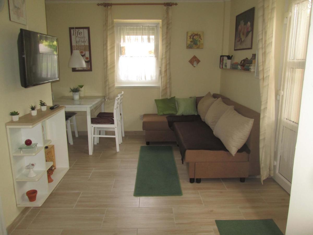 Gyenesi Virag Apartman Gyenesdiás Buitenkant foto